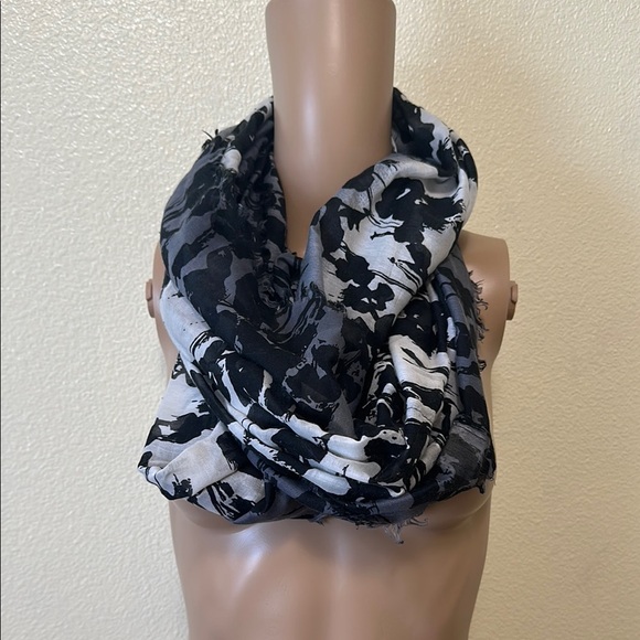 Target Black and Gray Floral Scarf - Picture 2 of 6